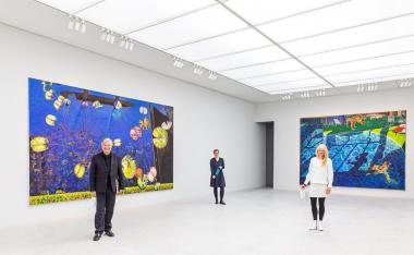 Sie freuen sich auf die erste Ausstellung, die während der Corona-Pandemie eröffnen kann: LWL-Kulturdezernentin Dr. Barbara Rüschoff-Parzinger (r.), der Direktor des LWL-Museums für Kunst und Kultur, Dr. Hermann Arnhold, und Kuratorin Dr. Tanja Pirsig-Marshall.<br>Foto: LWL / Hanna Neander