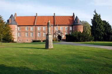 Hier im Schloss Herten finden die Fachfortbildungen statt.&lt;br&gt;Foto: LWL 