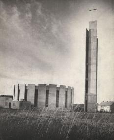 Außenansicht der Kilianskirche von Norden, 1967.&lt;br&gt;Foto: B. Schnatmann 