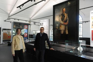 Museumsleiter Arnulf Siebeneicker und Nada Schroer, Kuratorin von "Futur 21", geben Einblicke in die neue Dauerausstellung und die Festivalwoche.<br>Foto: LWL / Appelhans