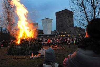 Das traditionelle Osterfeuer des Fördervereins Zeche Hannover findet nach zwei Jahren Pause wieder statt.<br>Foto: LWL / Appelhans