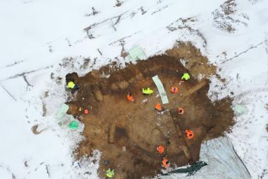Ausgrabungen in Legden-Asbeck aus der Vogelperspektive.<br>Foto: ARCHAEOnet | Aeissen + Görür GbR, Christian Schacht