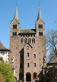 Bei der Live-Online-Führung des LWL-Archäologiemuseums geht es am Internationalen Museumstag bequem von zuhause durch das UNESCO-Weltkulturerbe Corvey.<br>Foto: Kirchengemeinde St. Stephanus und Vitus Corvey