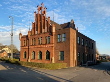 Gebäude wie die historische Zechenverwaltung bieten viele Inspirationen zum Zeichnen.<br>Foto: LWL / Hudemann