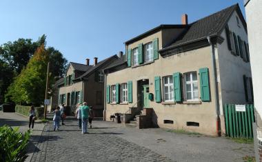 Die Siedlungshäuser an der Straße Am Rübenkamp sind Teil der Führung "Wege der Migration".<br>Foto: LWL