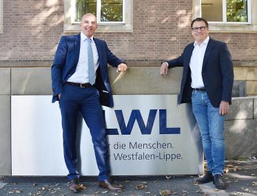 Zu einem Meinungsaustausch trafen sich der neue Direktor des Landschaftsverbandes Westfalen-Lippe (LWL), Dr. Georg Lunemann (links), und der Bundestagsabgeordnete Oliver Vogt in Münster.<br>Foto: LWL