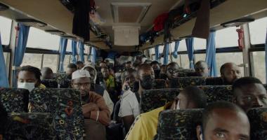 Szene aus dem Dokumentarfilm "NO U-Turn" des nigerianischen Regisseurs Ike Nnaebue.<br>Foto: Ike Nnaebue