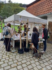 Buntes Markttreiben im LWL-Freilichtmuseum Hagen.<br>Foto: LWL