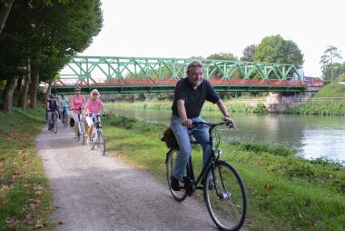 Herbert Niewerth leitet die Radtour ins Münsterland.<br>Foto: LWL/Hudemann