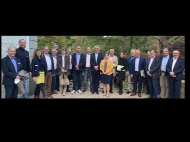Am Rande einer Klausurtagung besuchten der Vorstand und die Geschäftsführung der Deutschen Rentenversicherung (DRV) Westfalen die LWL-Klinik Warstein.<br>Foto: LWL