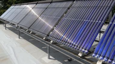 Die neue Solarthermie-Anlage auf dem Dach des Sport- und Begegnungszentrums in Dortmund.<br>Foto: LWL/Wyludda