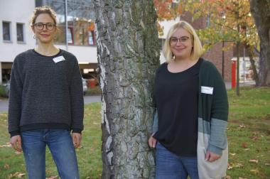 Oberärztin Dr. Vera-Estelle Makulla (rechts) und Psychologin Dr. Katharina Meister behandeln im LWL-Universitätsklinikum Bochum psychoseerkrankte Patientinnen und Patienten.<br>Foto: LWL