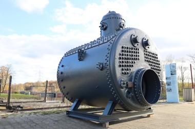 Der über 80 Jahre alte Kessel steht jetzt als Ausstellungsstück am Oberwasser.<br>Foto: LWL