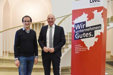 Zu einem Meinungsaustausch trafen sich im LWL-Landeshaus in Münster der neue Direktor des Landschaftsverbandes Westfalen-Lippe (LWL), Dr. Georg Lunemann (links), und der Landtagsabgeordnete Dr. Robin Korte aus Münster. Gegenstand des Gesprächs war auch die Entwicklung der Kommunalfinanzen.<br>Foto: LWL
