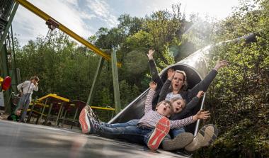 Rutschpartie in die neue Saison: Mit einem Spielplatzfest öffnet das "Rackerwerk" auf der Henrichshütte nach der Winterpause.<br>Foto: LWL / Heidrich