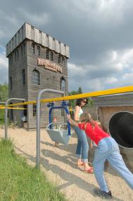 Ziel für einen Familienausflug am 1. Mai ist die "Zeche Knirps", der Bergbauspielplatz der Zeche Hannover in Bochum.<br>Foto: LWL / Holtappels
