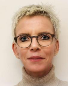 Dr. Petra Hunold, Chefärztin des Zentrums für Depressionsbehandlung und stellvertretende Ärztliche Direktorin der LWL-Klinik Lippstadt.&lt;br&gt;Bild: LWL/privat 