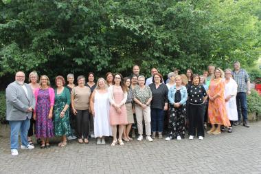 Gruppenfoto mit allen Dienstjubilaren von Wohnverbund und Pflegezentrum der LWL-Einrichtungen Marsberg.<br>Foto: LWL