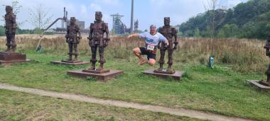 Soweit die Füße tragen.10 Kilometer Hüttenlauf ohne Schuhe aber mit guter Laune.<br>Foto: Peter Mrosewski