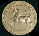 Freiherr-vom-Stein-Medaille des Landschaftsverbandes Westfalen-Lippe (LWL) in Silber, Seite: Westfalenross / Münster, LWL-Medienzentrum für Westfalen/Olaf Mahlstedt