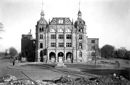 Münster, Mauritztor/Fürstenbergstraße: Ruine des Landeshauses der Provinz Westfalen, Hauptfront, 1945 / Münster, LWL-Bau- und Liegenschaftsbetrieb / Münster, Internet-Portal "Westfälische Geschichte"