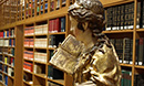 Paderborn: Blick in den Benutzersaal der Erzbischöflichen Akademischen Bibliothek Paderborn / Marcus Weidner