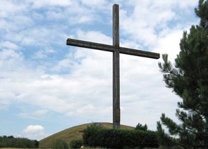 Gipfelkreuz auf der Halde Prosper-Haniel