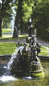 Brunnenanlage im Palaisgarten Detmold