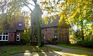 Evangelisches Gemeindezentrum mit Friedenshaus