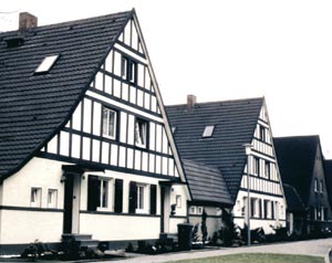 Sanierte Häuser der Dahlhauser Heide