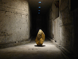 'Goldener Kristall' im Untergeschoss der Gebläsehalle