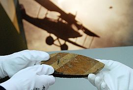 Propellerstück der 'Fokker Dr. I' von Manfred von Richthofen.