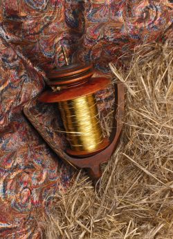 Spindel im Stroh