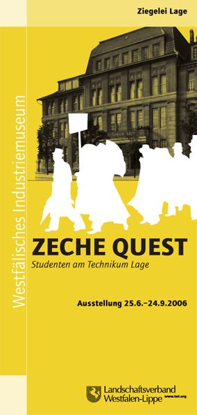 Ausstellungsplakat: Studierende bei einem Umzug vor dem Technikum Lage