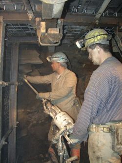 Nach langer Erschließungsphase ist der Dünkelbergstollen heute wieder zugänglich und ist eine große Bereicherung für das Besucherbergwerk der Zeche Nachtigall.